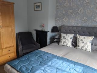 1 Hillside Cottages - Leeds - 3