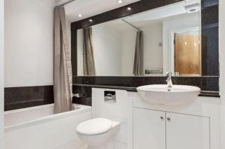 2-bed Penthouse with unique river views - located in London's iconic building - Londra - 2