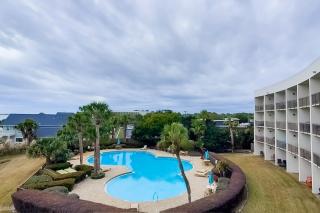 Pirates Bay A304 - 7