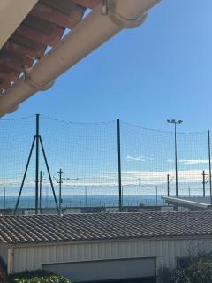 Lumineux 2 pièces haut de villa - Antibes - 2