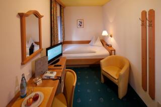Hotel Am Reschensee - 9