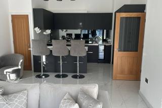 Spacious 3-bed in Great Warley - Great Warley Street - 9