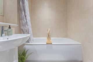 Modern 1 Bed Apt Arcadian Balcony - Birmingham - 4