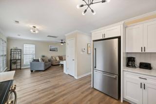 Charlotte 4BR Cozy Retreat - Charlotte - 4