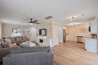 Charlotte 4BR Cozy Retreat - Charlotte - 3