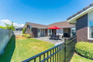 Delight in the Dell - 2 mins to lake - Taupo - 4