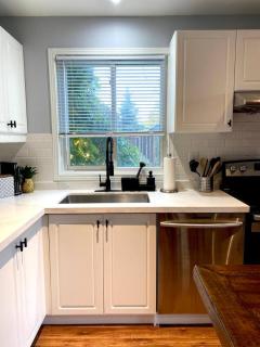 Beautiful Renovated Beach Cottage Home - 6