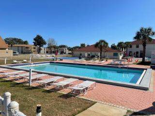 Horizon South 33D - Sunstead Retreat - Sleeps 6 - Panama City Beach - 6