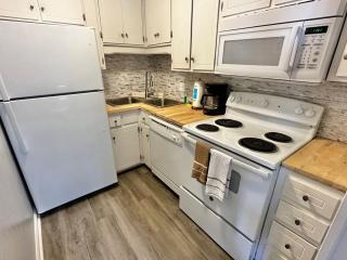 Horizon South 33D - Sunstead Retreat - Sleeps 6 - Panama City Beach - 2