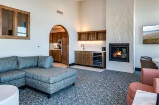Allred Hotel - Newport - 1