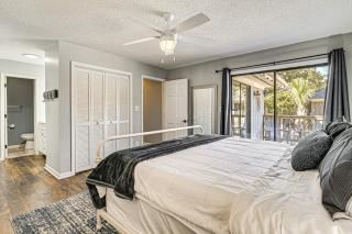 1 Mi to Broadway at the Beach Home with Large Yard! - Myrtle Beach - 1