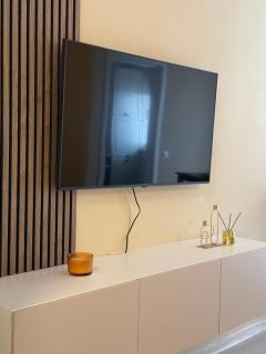 The Green Pine Studio - Hils Brauner - Bucharest - 2