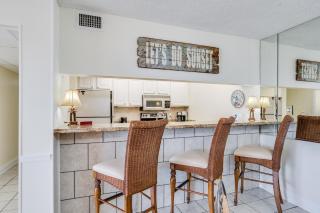 Moondrifter 305 - 2 BR - Oceanfront condo Sleeps 6 - Panama City Beach - 8