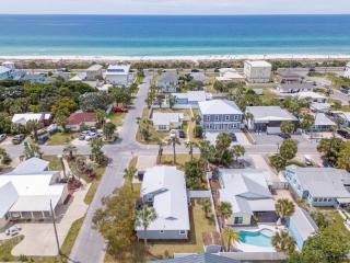 13900 Millcole Ave - Beachy Bungalow - Sleeps 10 - Panama City Beach - 8