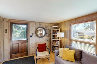 Mermaid House MCA 1456 - Manzanita - 6