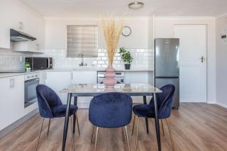 Gorgeous Views & Style - LoveLoftLiving16 - Pool - Cidade Do Cabo - 2