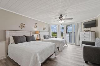 Top of the Gulf 120 - Shore-side Bungalow Sleeps 4 - Panama City Beach - 9