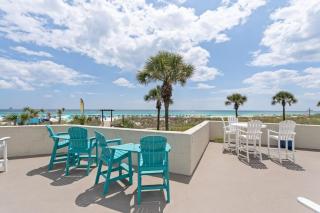 Top of the Gulf 120 - Shore-side Bungalow Sleeps 4 - Panama City Beach - 8