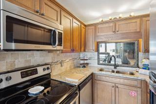 Summit 225 - Low floor beachfront - Sleeps 5 - Panama City Beach - 2