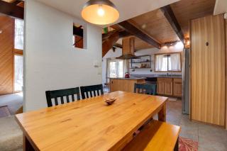 Martingale Lodge - Sisters - 1