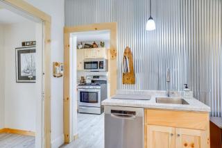 Lovely Rural Hixton Farmhouse with Porch and Fire Pit! - Black River Falls - 2