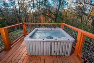 Sleepy Bear - Sevierville - 4