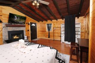 Sleepy Bear - Sevierville - 2