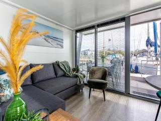 Waterlodge Blue Island on jetty for 4 people - Kamperland - 1