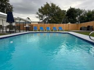 Kid-friendly Home w Pool & BBQ - 2