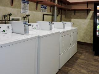 Marco LaGuardia Hotel & Suites - Queens - 2