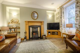 Peg's Place - 1
