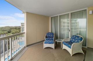 Oceanfront 3 Bdrm Getaway to the Beach Sleeps 6 - Pawleys Island - 5