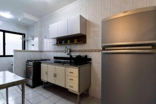 Otimo apto c excelente localizacao a 50m da praia - Praia Grande - 7