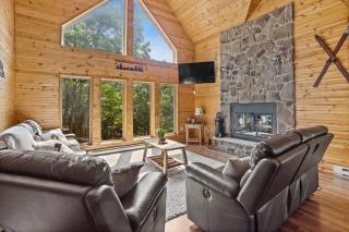 Rustic Retreat - Fire-pit Hot-Tub and more - Albrightsville - 0