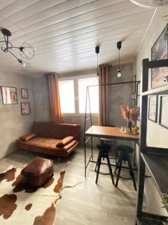 Insomnia Alicante apartment with private patio - 6