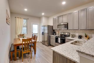 6 Mi to Lackland AFB Hot Tub, Pool and Game Room! - San Antonio - 4