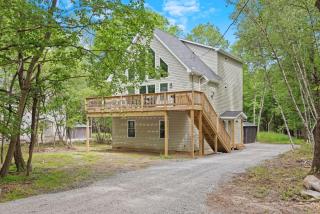 Twin Chalet - 6 BDs Hot Tub Game Area and more - Albrightsville - 4