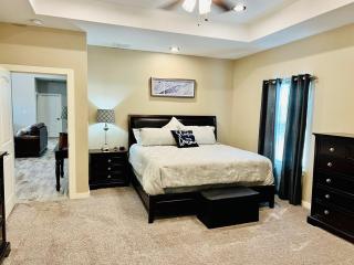 Family Friendly! Beautiful, Cozy Home Fire Pit - 5