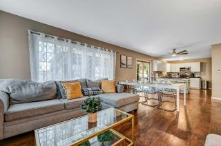 Spacious Retreat - Outdoor Oasis Games and more - 8