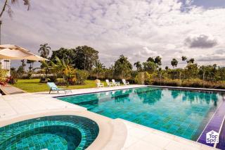 Spacious and Luxurious TopSpot Very Close to Armenia! - Armenia - 3