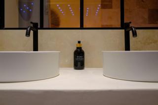 AMA, suite avec baignoire balnéo et sauna privé - Avignon - 5
