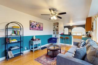 Kerns Bungalow - Portland - 9