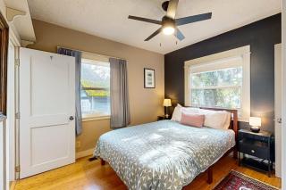 Kerns Bungalow - Portland - 2