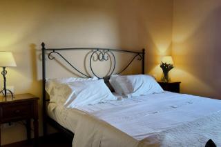 Suite La Sorgente at Villa Santa Lucia Nuova - San Casciano in Val di Pesa - 6