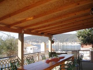 Apartment and Rooms Mila - Supetarska Draga - 0