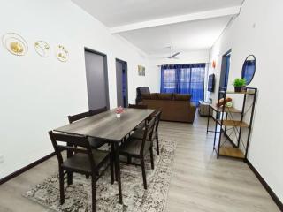 IRDINA HomestayMuslim's 2 at Emerald Avenue Brinchang Centrum - Brinchang - 5