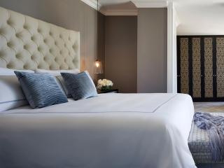 Four Seasons Hotel Sydney - 1
