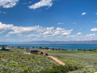 Bear Ridge Lodge, Sleeps 20 - Garden City - 8