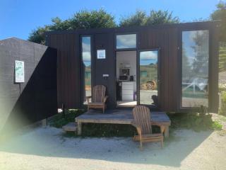 Avon Cabin by Tiny Away - - 0