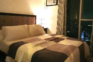 Modern and Cozy 2-Bedroom Condo in Prime Location - Manila - 7